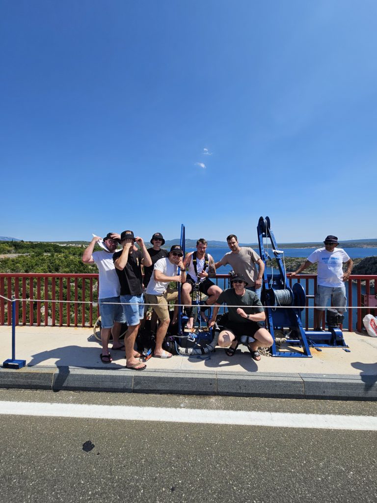 Group of visitors enjoying the bungee jumping platform